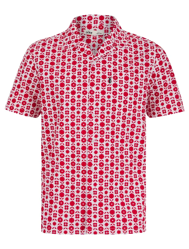 Makalawena Patterned Floral Print Short Sleeve Open Collar Hawaiian Shirt in Barados Cherry - Tokyo Laundry