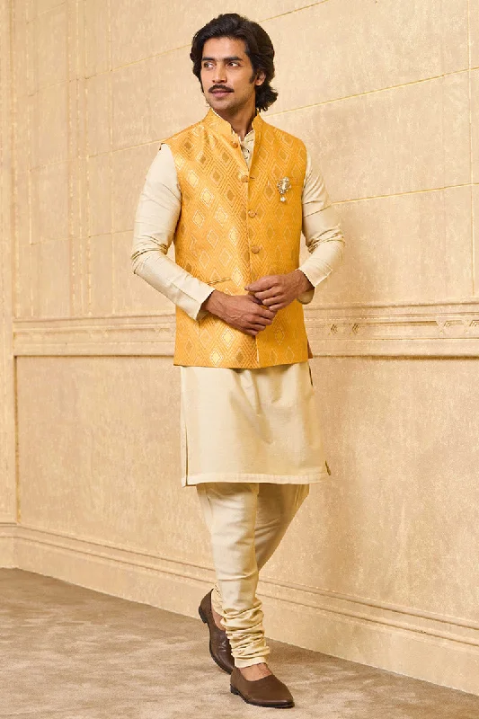 Yellow Brocade Bundi